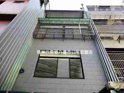 售桃園市中壢區★★★南亞文化新村上疊透天(2樓)增建3+4樓透天1,098萬
